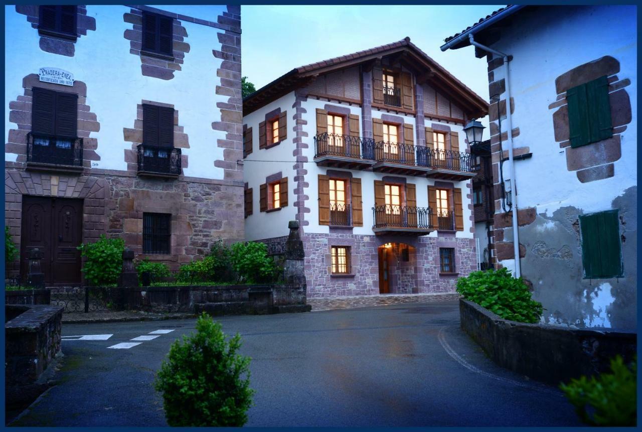 Iturraldea I Y II Apartment Etxalar Exterior photo